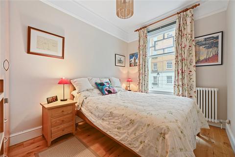 2 bedroom apartment for sale, Ridgmount Gardens, London, WC1E