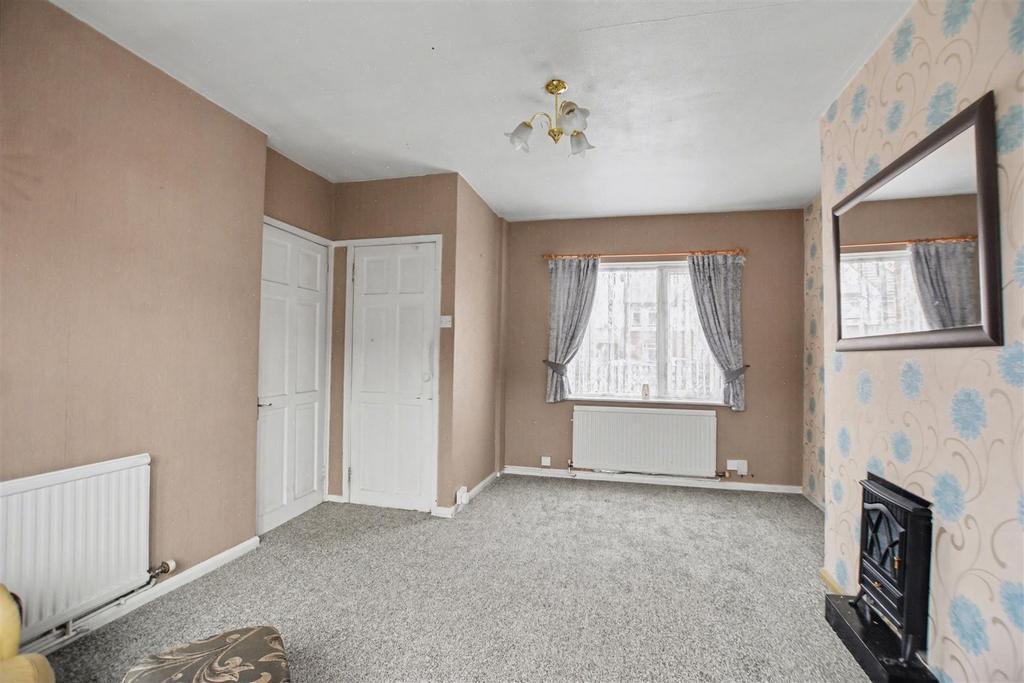Lounge/Sitting Room