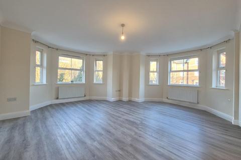 2 bedroom apartment to rent, Denmark Street, Altrincham