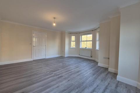 2 bedroom apartment to rent, Denmark Street, Altrincham