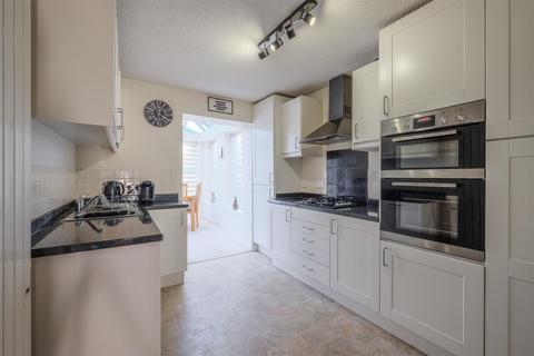 3 Sugden Close, Brighouse, HD6 3EQ