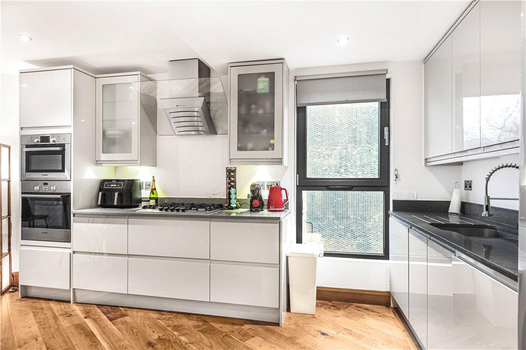 Kitchen/Reception