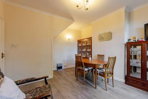 5 bedroom chalet for sale, Burnt Oak Lane, Sidcup, DA15