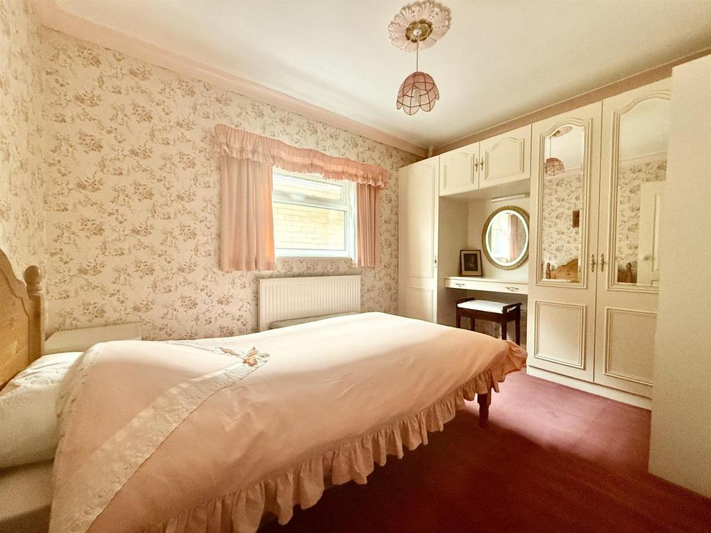 Bedroom3.jpg