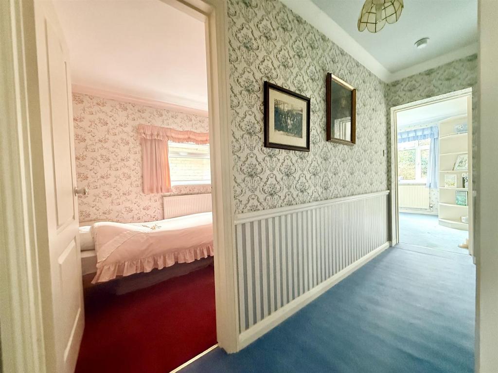 Bedroom Hallway.jpg