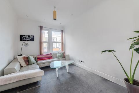 3 bedroom flat to rent, Lordship Lane, East Dulwich, SE22