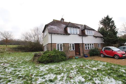 3 bedroom detached house to rent, Greybury Lane, Marsh Green, Edenbridge, Kent