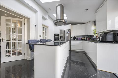 3 bedroom semi-detached house for sale, Gainsborough Gardens, Isleworth