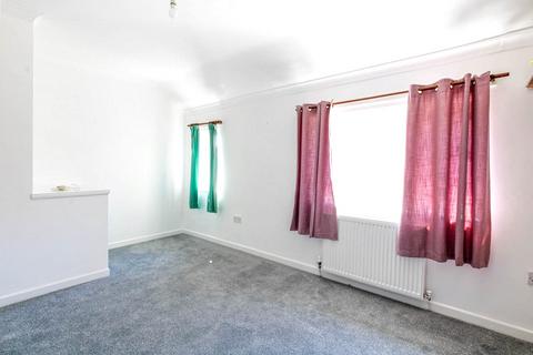 41 Martock Road, Bristol, BS3 5QN