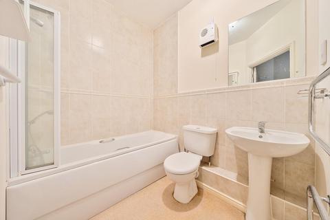 2 bedroom flat for sale, 190 Hiltingbury Road, Hiltingbury, Chandlers Ford