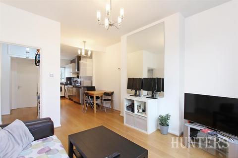 1 bedroom flat to rent, Penford Street, SE5 9JA