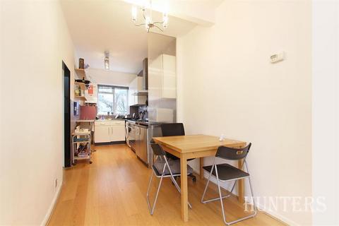 1 bedroom flat to rent, Penford Street, SE5 9JA