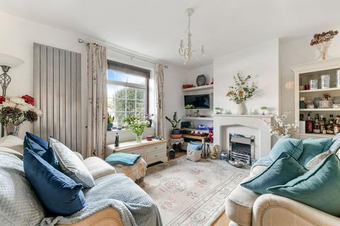 14 Bakers Lane, Lingfield, RH7 6HD