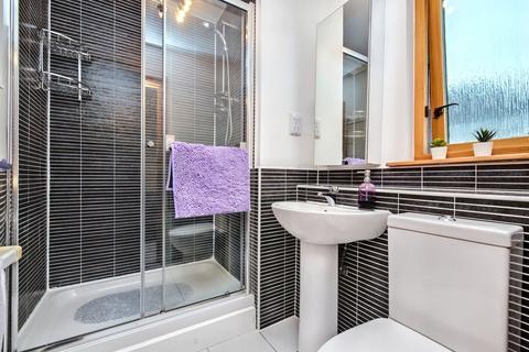 2 Black Devon Place, Inchture, Perth, PH14 9PB