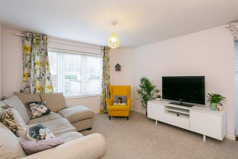 2 bedroom ground floor flat for sale, Greenpark, Liberton, Edinburgh, EH17