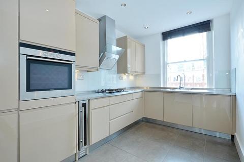 2 bedroom flat to rent, Emperors Gate, Gloucester Road, London