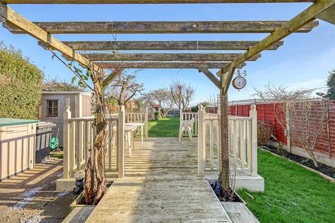 3 bedroom bungalow for sale, Alexandra Road, Great Wakering, Southend-on-Sea, Essex, SS3