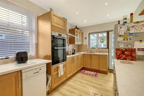 59 Alexandra Road, Great Wakering, Southend-on-sea, SS3 0HN