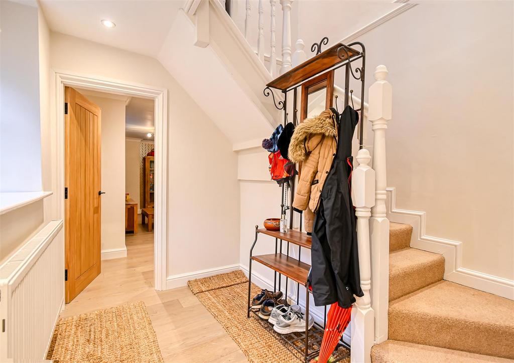 5 Stanmore Mews-07.jpg