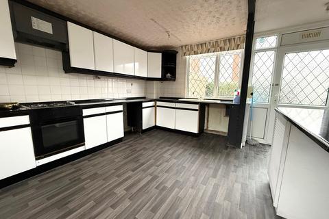 2 bedroom terraced house to rent, Exton Close, Hull, HU7