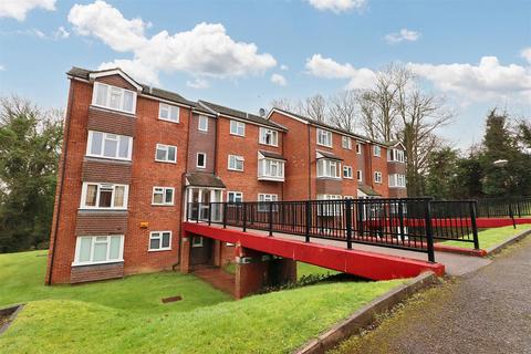 1 bedroom flat for sale, Craigmount, Radlett