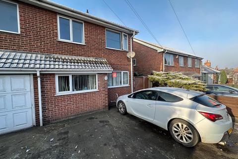 4 bedroom semi-detached house for sale, Stanton Road, Stapenhill, Burton-on-Trent, DE15