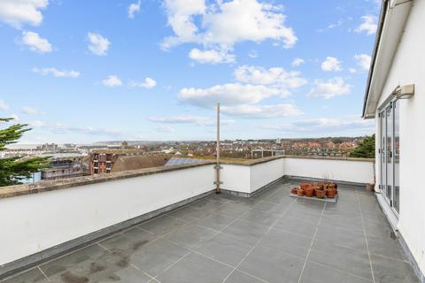 3 bedroom penthouse for sale, Bramber Close, Crooked Lane, Seaford