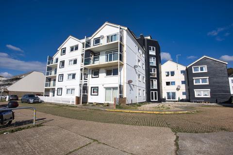 2 bedroom flat for sale, Sandgate High Street, Sandgate, CT20