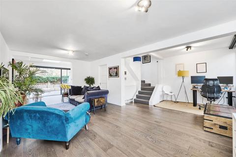 3 bedroom house for sale, Rayners Road, Putney