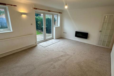 27 Haston Close, Hereford, HR4 0RX