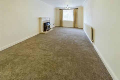 2 bedroom flat to rent, Holyrood Court, Bramcote, Nottingham, Nottinghamshire, NG9