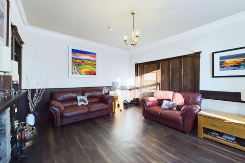 Glenquoich Glen Road, Newtonmore, PH20 1DZ