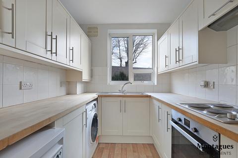 3, St Helens Court Hemnall Street, Epping, CM16 4LL