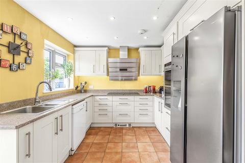 30 Newton Wood Road, Ashtead, KT21 1NP
