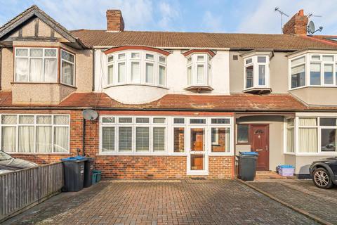 3 bedroom terraced house for sale, Crossway, Raynes Park