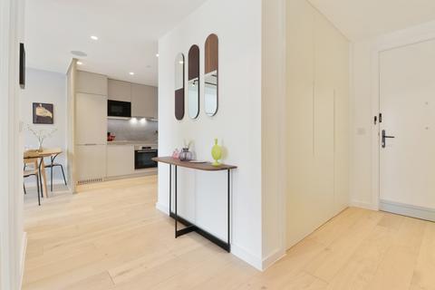 3 bedroom apartment for sale, Plot 1.5, Three Bedroom Apartment  at The Smokehaus, 2-16 Bayford St E8