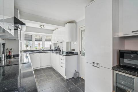 4 bedroom detached house for sale, Nightingale Road, Bushey