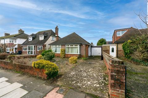 2 bedroom bungalow for sale, Cranleigh Road, Worthing, West Sussex, BN14