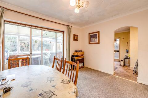 2 bedroom bungalow for sale, Cranleigh Road, Worthing, West Sussex, BN14