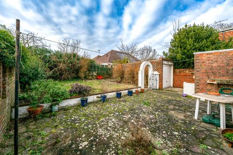103 Cranleigh Road, Worthing, BN14 7QR