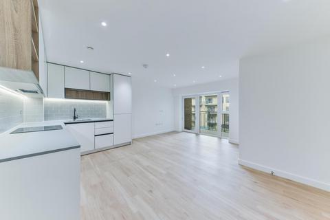 1 bedroom apartment to rent, Fairbank House, Beaufort Square, London, NW9