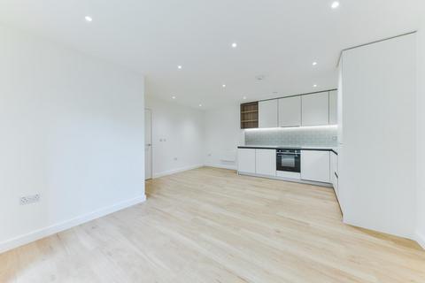 1 bedroom apartment to rent, Fairbank House, Beaufort Square, London, NW9