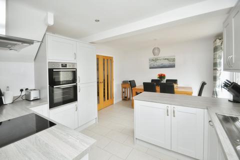 27 Tyrells Way, Great Baddow, Chelmsford, CM2 7DP