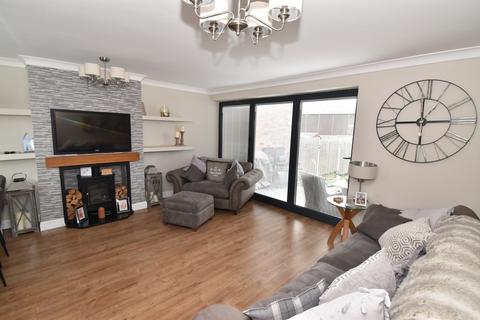 17 Beacon Road, Lenham, Maidstone, ME17 2HJ