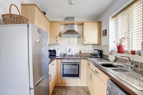 2 bedroom flat for sale, Kelham Drive, Sherwood NG5