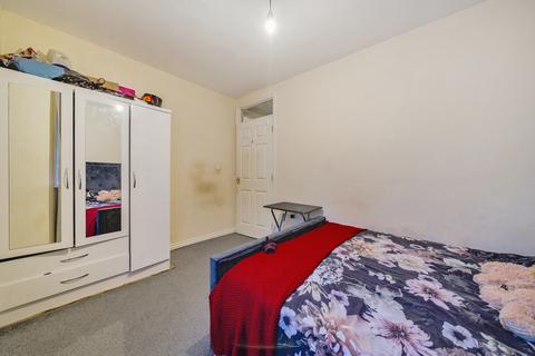 Flat 20, Oldman Court Marvels Lane, London, SE12 9PY
