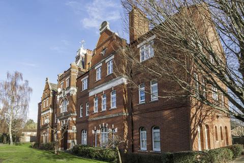 Flat 20, Oldman Court Marvels Lane, London, SE12 9PY