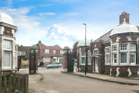 Flat 20, Oldman Court Marvels Lane, London, SE12 9PY