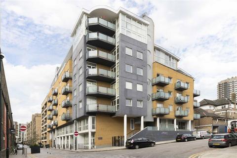 2 bedroom flat for sale, Artichoke Hill, London E1W