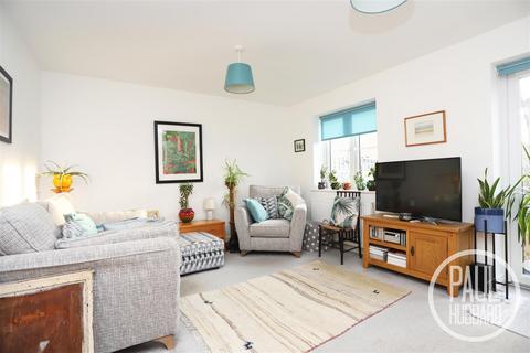 2 bedroom end of terrace house for sale, Coastal Mews, Kendal Road, Pakefield, NR33